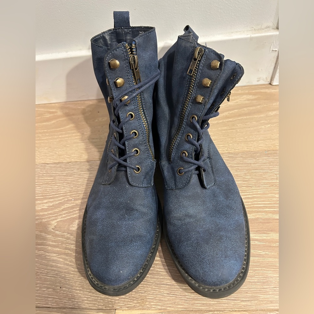 Blue lace up boots